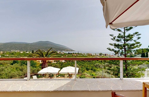 Melissopetra House | Epidavros Villas - Gardenia Garden Retreat w Pool