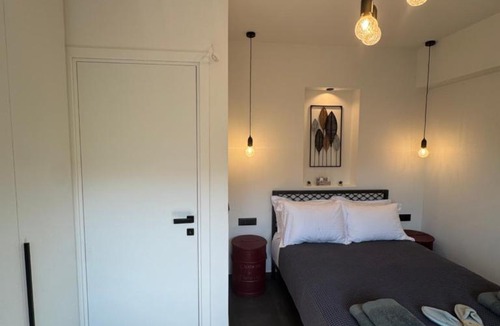 Porto Rafti Apartment | Escape Suites - Sea View