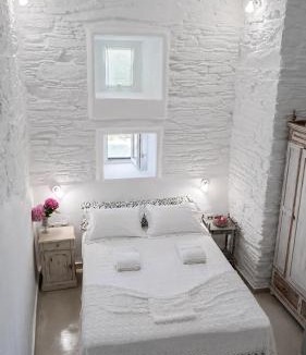 Andros Town Apartment | Est 1852 Andros - Katoi Art