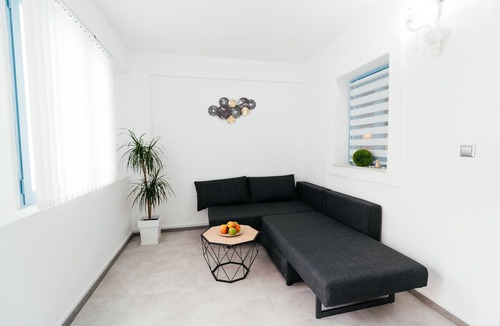 Fira House | Excellent Location Center Fira Deluxe Apartment