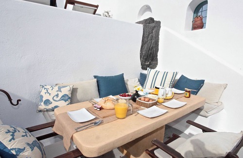 Pyrgos Villa | Exclusive Offer, Luxury 5 beds, Magnificent Sunset, Hot-tub Spa for 8 persons