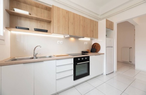 Ilisia Apartment | Family, Sunny safe & cozy choice 1 Km Athens 3 bedrms, 120 sq.m 1300 sq.ft 1st