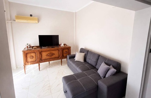 Nea Ionia Apartment | Fotis Urban Athens Beauty