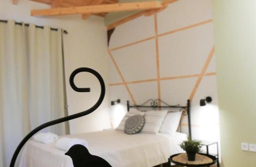 Fternon Apartment | Fox Tale Guest House