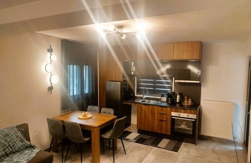 Trikala Apartment | Frank & Jimmy’s Apartment I