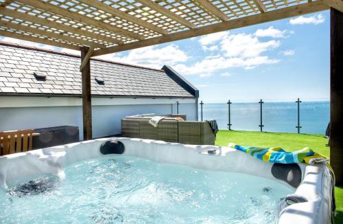 Portwrinkle House | Fulmar