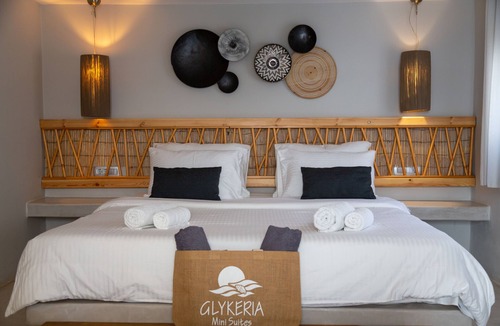 Agios Georgios Hotel | Glykeria Mini Suites