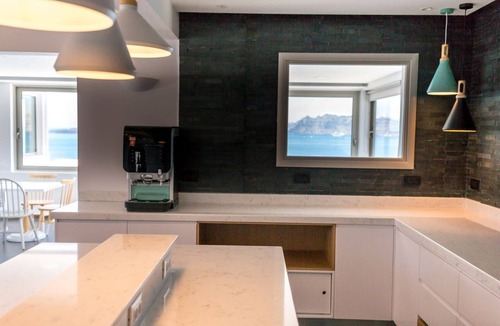 Akrotiri House | Goulielmos Hotel