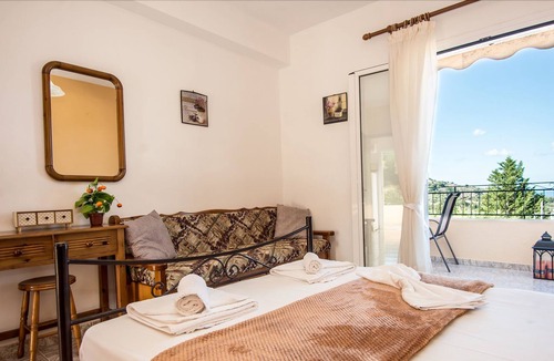 Razata Apartment | Great view, family friendly large apartments