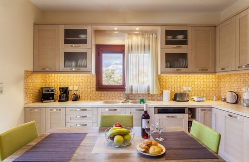 Krasounas Villa | GreenLand Residence, a hidden gem under Cretan sun!