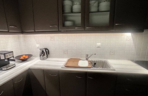 Patras Apartment | Grey Stones & Balcony: 2-bedroom apartment in lovely Patra with WiFi, AC