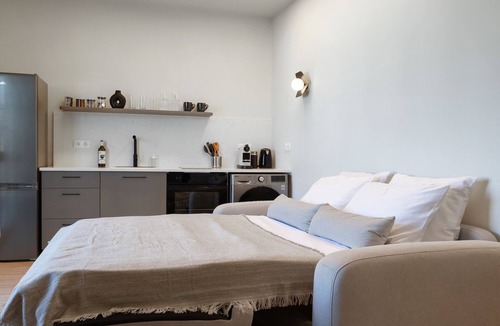 Volos City Centre Apartment | Halia - Cozy 1-bedroom apartment in the center of Volos with view!