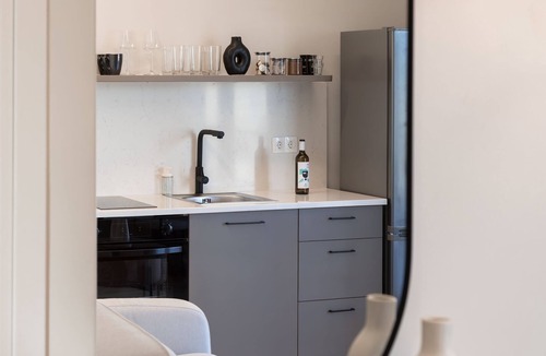 Volos City Centre Apartment | Halia - Cozy 1-bedroom apartment in the center of Volos with view!