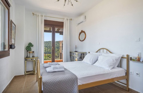 Paliouri House | Halkidiki Sunhouse Country Home with Sea View, Wi-Fi, and Air Conditioning