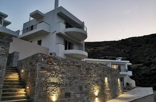 Kymi-Aliveri Apartment | Heliopetra Sea View Studios