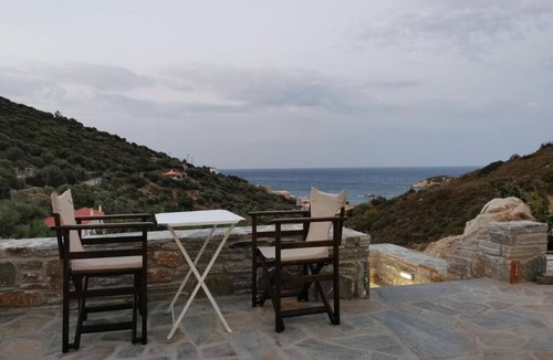 Kymi-Aliveri Apartment | Heliopetra Sea View Studios