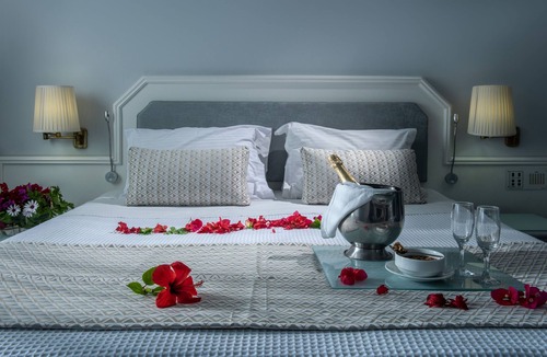 Skaleta House | Hellas Beach