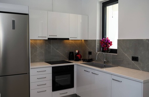 Limni Keri Apartment | Herodotos Luxury Pool Suite Aqua with Private Pool