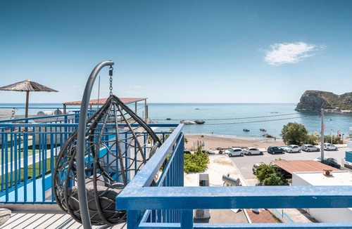 Stegna House | Holiday Home 'Yamas Luxury House' with Sea View, Wi-Fi and Air Conditioning