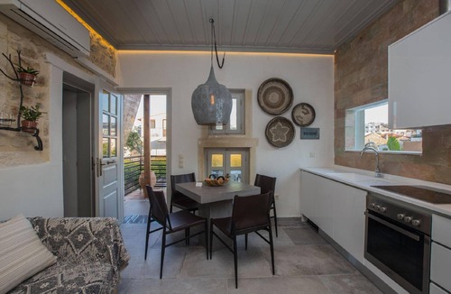 Old Town Rethymnon House | Holiday suite in a unique historical building