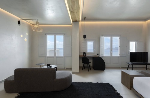 Oia Hotel | Hom Santorini