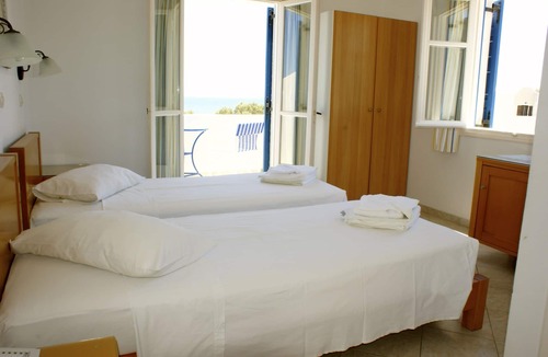 Agia Paraskevi Hotel | Hotel Blue Bay Villas
