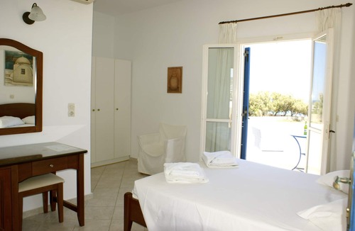 Agia Paraskevi Hotel | Hotel Blue Bay Villas