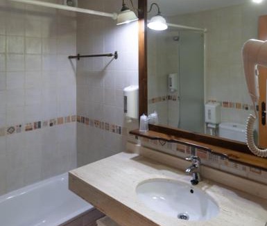 Llivia Hotel | Hotel Fonda Merce