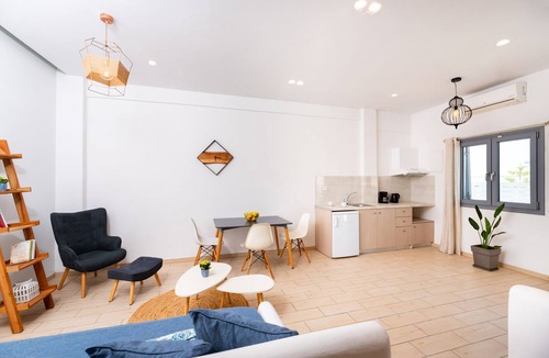 Vothon Hotel | Hotel Kalisperis