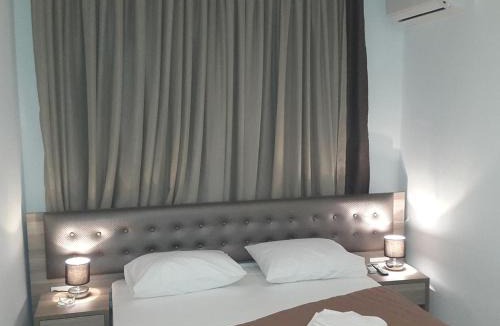 Vardaris Hotel | Hotel Rex