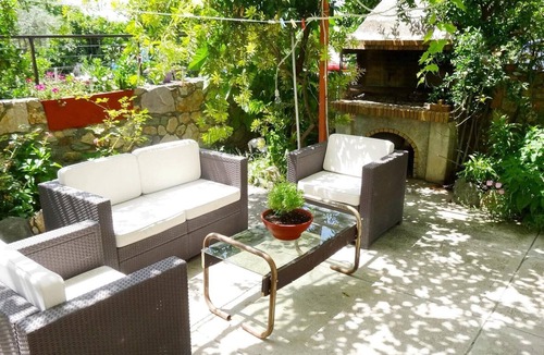Ilia Apartment | Ilia Edipsos Sunny Gem - Quaint and Cozy Getaway