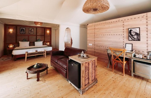 Sidi Badhaj Cabin | Inara Camp - Restaurant - Desert activities - Heated pools