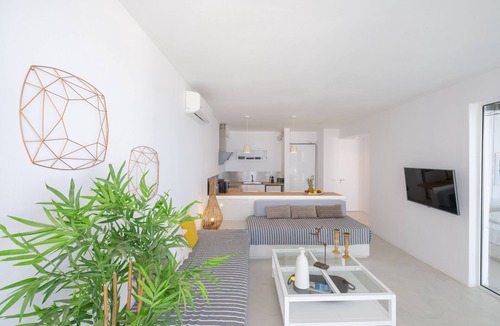 Imerovigli Apartment | Infinite Blue Luxury Suites