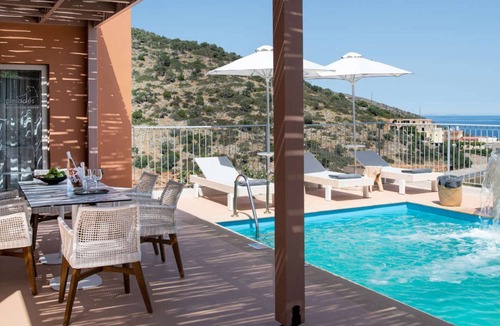 Agios Nikolaos Town Villa | ISholidays Creta Pleiades Villa 3Room SeaView&Pool