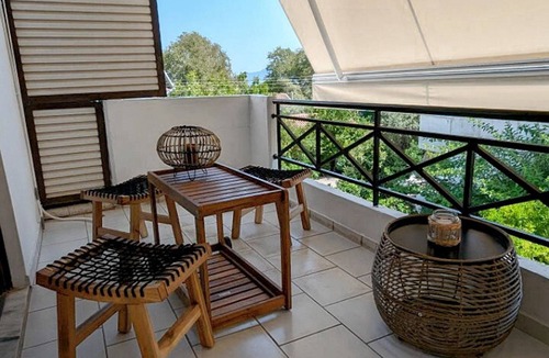 Kamena Vourla Apartment | JM Apartment in Kamena Vourla