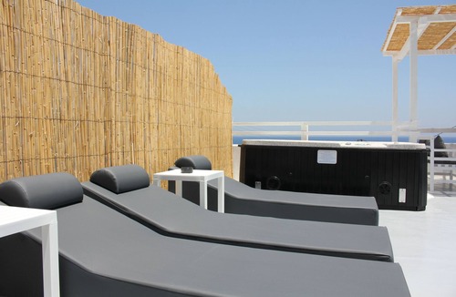 Episkopi Gonias Villa | Kamara Sea View Villa & Jacuzzi