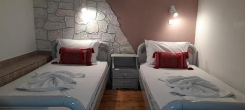 Skopelos Town Apartment | Kastro Studios