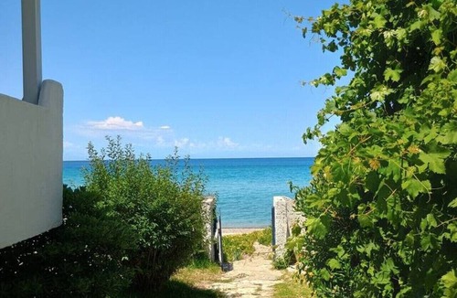Skala Fourkas House | Katerina Beach House by RentalsPro - Fourka Halkidiki
