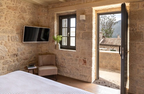 Oitylo House | Korona Boutique Hotel - Deluxe Room