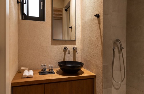 Oitylo House | Korona Boutique Hotel - Deluxe Room