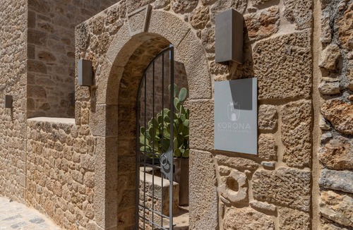 Oitylo House | Korona Boutique Hotel - Junior Suite