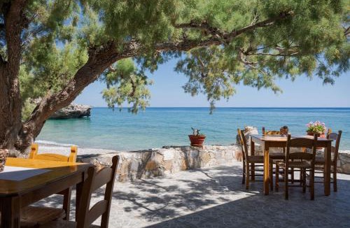 Fragkokastello Apartment | Koutelo by The Sea