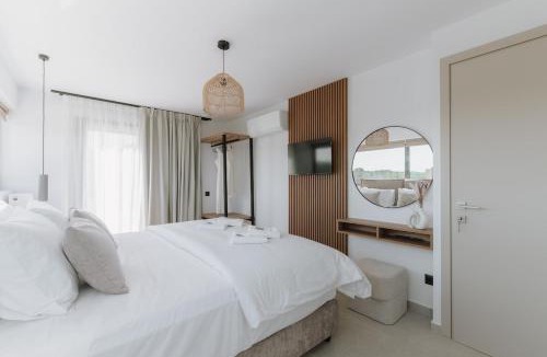 Malevizi Villa | KOZER Luxury Villa Petra