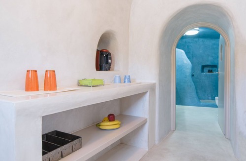 Vothon House | Lagadi Suites by K&K - Apanemo