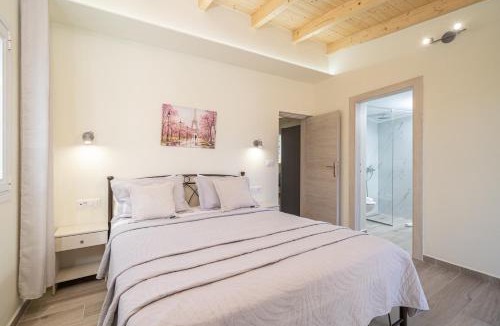 Menegata House | Lakithra Comfort Cove