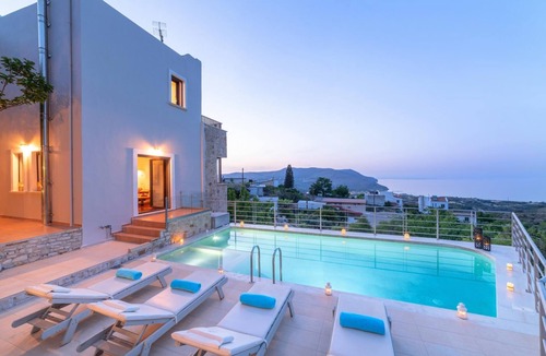 Mathes Villa | Le Stelle Villa Georgioupolis