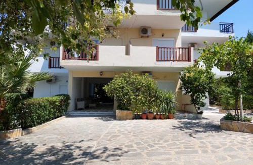 Psakoudia Apartment | Lelegianni Studios and Apartments