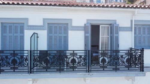 Gythio Hotel | Leonidas Hotel