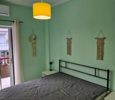 Paralia Dionysiou Apartment | Lidia home