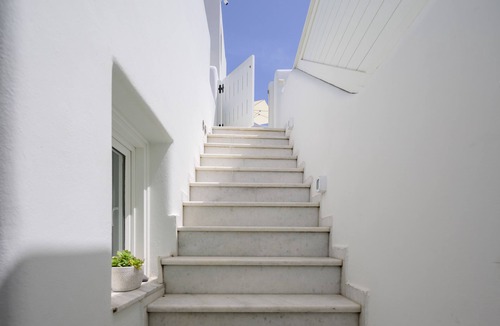 Imerovigli Villa | Located at the breathtaking caldera of Imerovigli